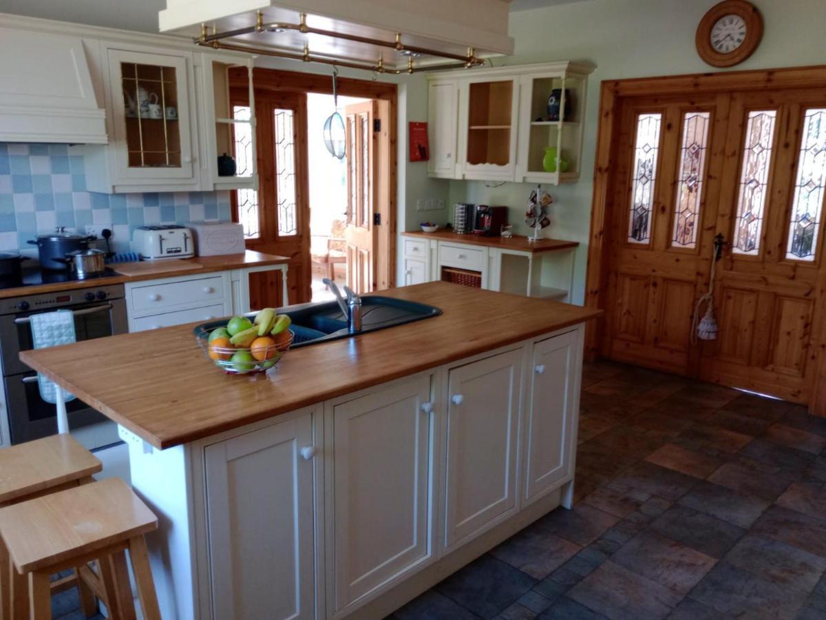 Tullynacrunat Lodge Castleblayney Bagian luar foto