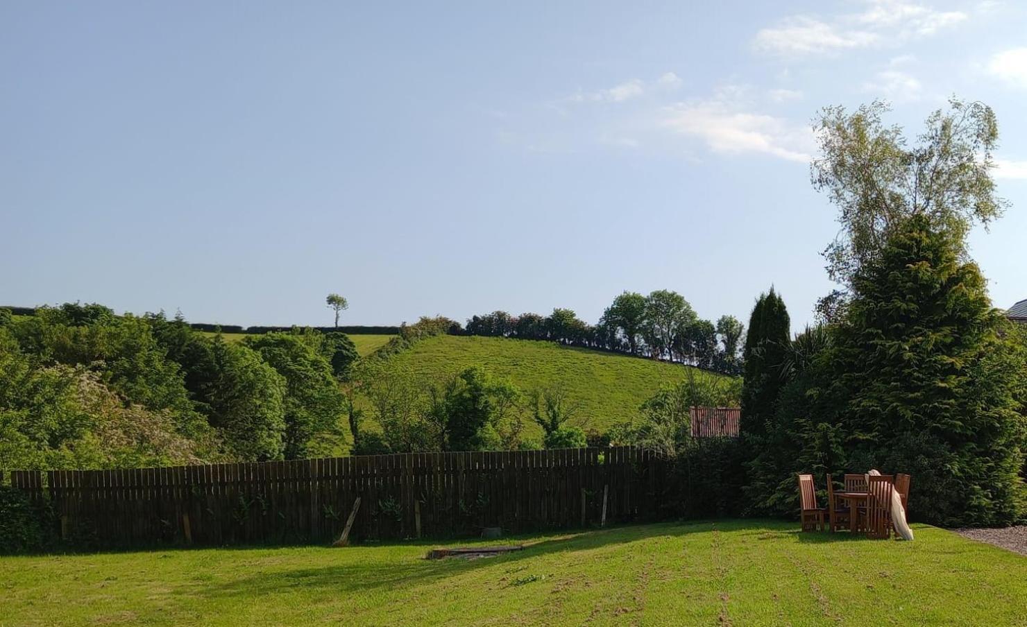 Tullynacrunat Lodge Castleblayney Bagian luar foto
