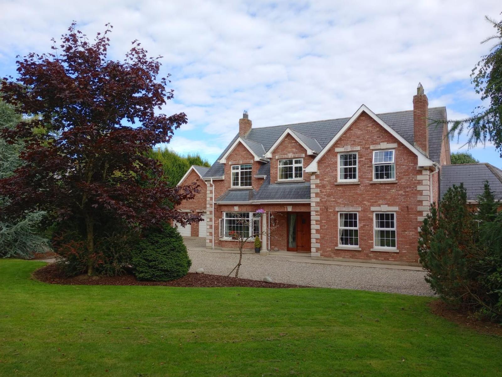 Tullynacrunat Lodge Castleblayney Bagian luar foto
