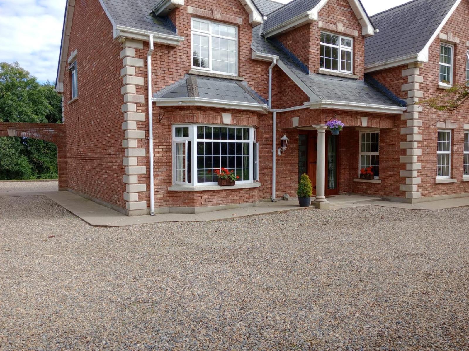 Tullynacrunat Lodge Castleblayney Bagian luar foto
